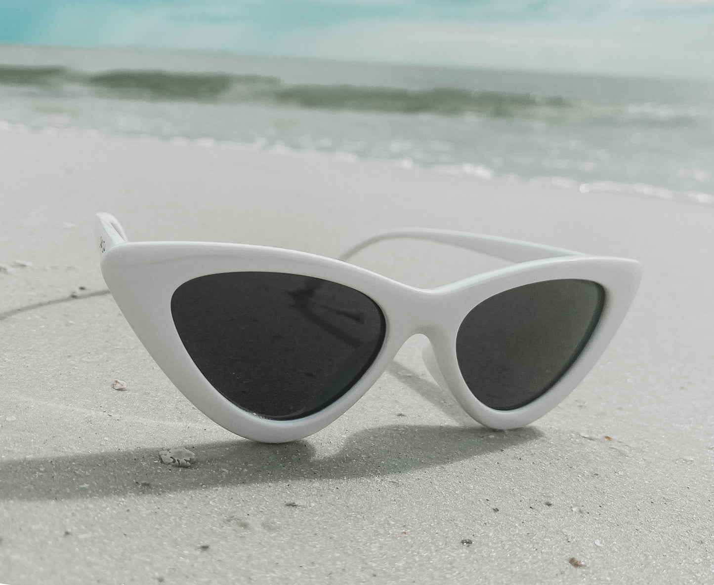 Cat Eye Sunnies w/ UV PROTECTION