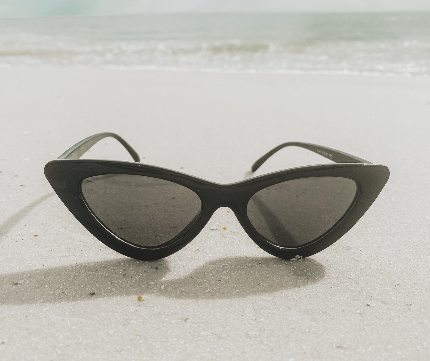 Cat Eye Sunnies w/ UV PROTECTION