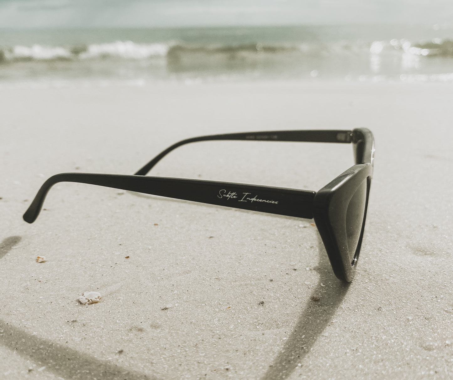 Cat Eye Sunnies w/ UV PROTECTION