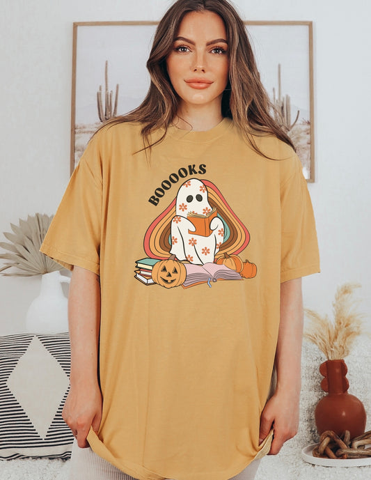 Booooks Tee