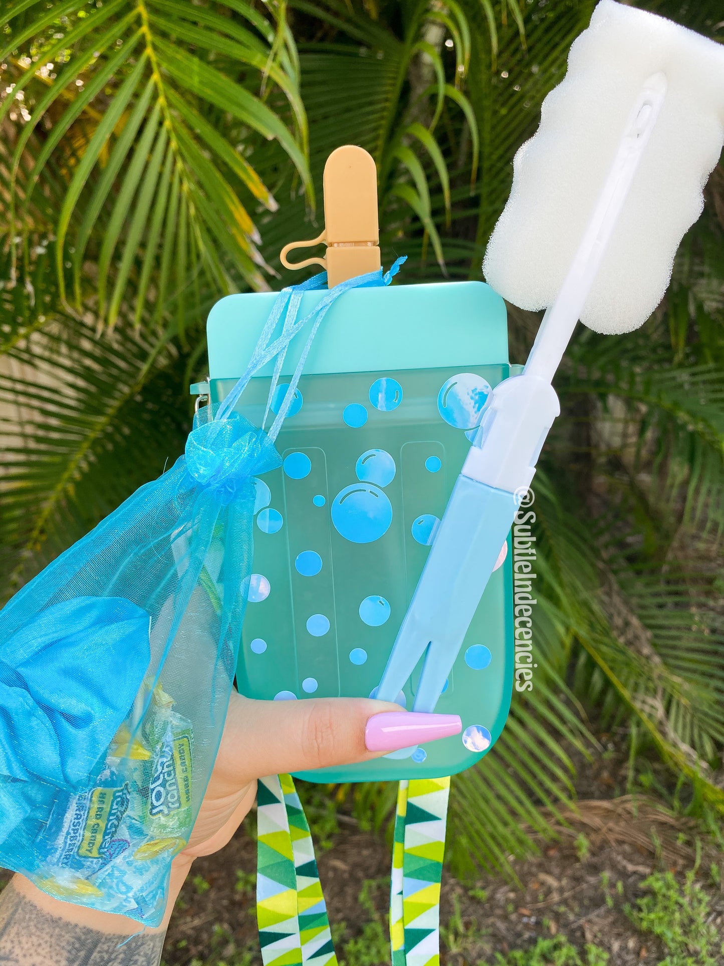 Holographic Bubble Blue Popsicle Water Bottle Set