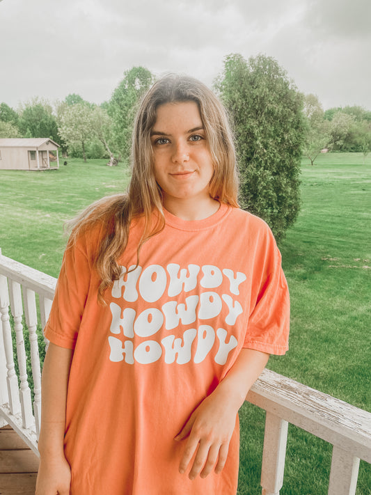 Howdy Tee